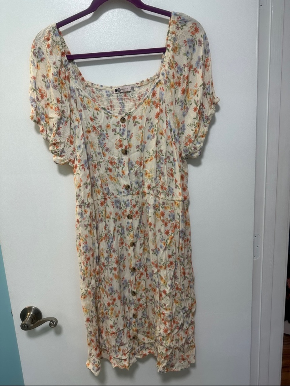 SO Cream Floral Button-Front Midi Dress